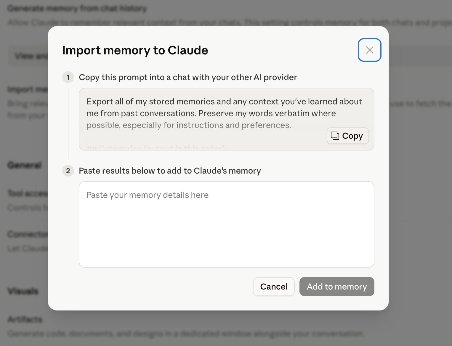 Skærmbillede af dialogen 'Import memory to Claude'. Den viser to trin: først 'Copy this prompt into a chat with your other AI provider' med en prompt der starter med 'Export all of my stored memories', og dernæst 'Paste results below to add to Claude's memory' med et tomt tekstfelt.